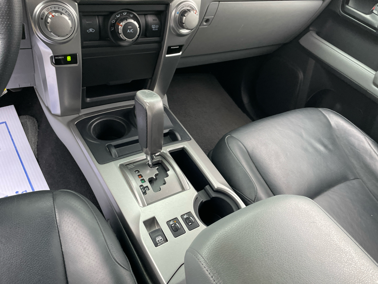 Toyota 4Runner SR5 4WD 2013