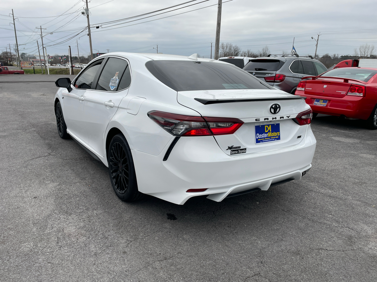 Toyota Camry SE 2022