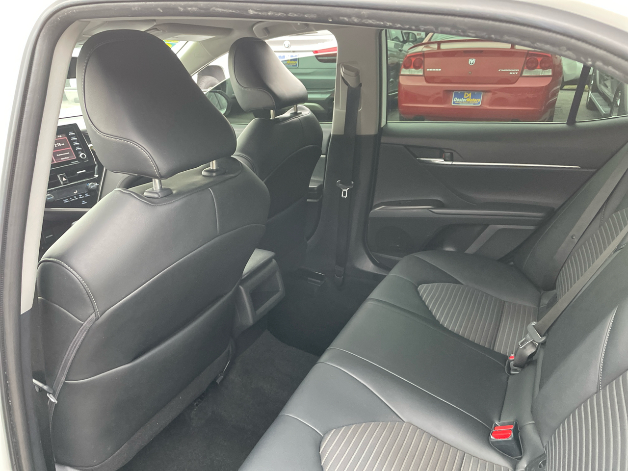 Toyota Camry SE 2022