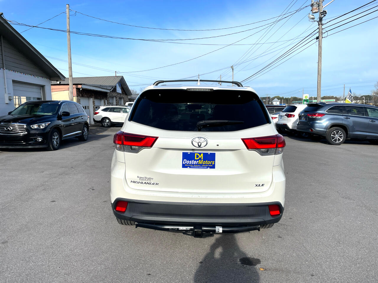 Toyota Highlander SE FWD V6 2017