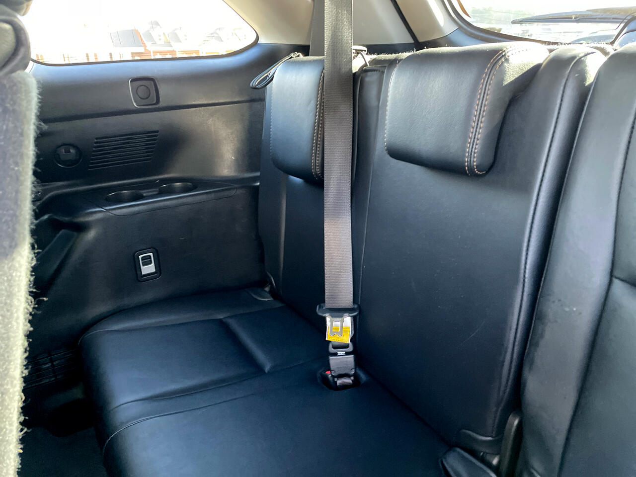 Toyota Highlander SE FWD V6 2017