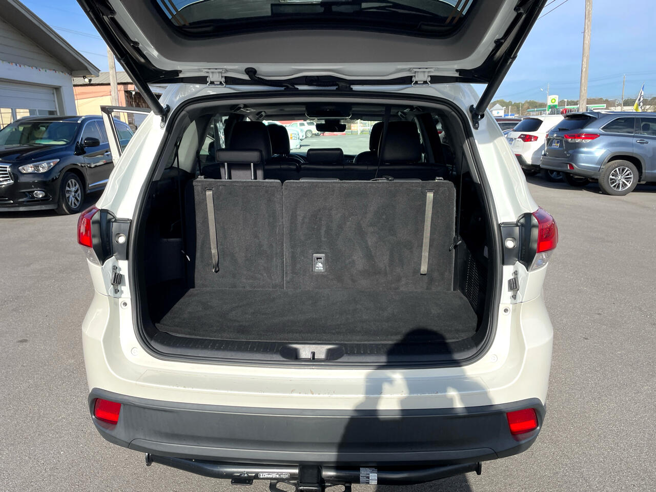 Toyota Highlander SE FWD V6 2017