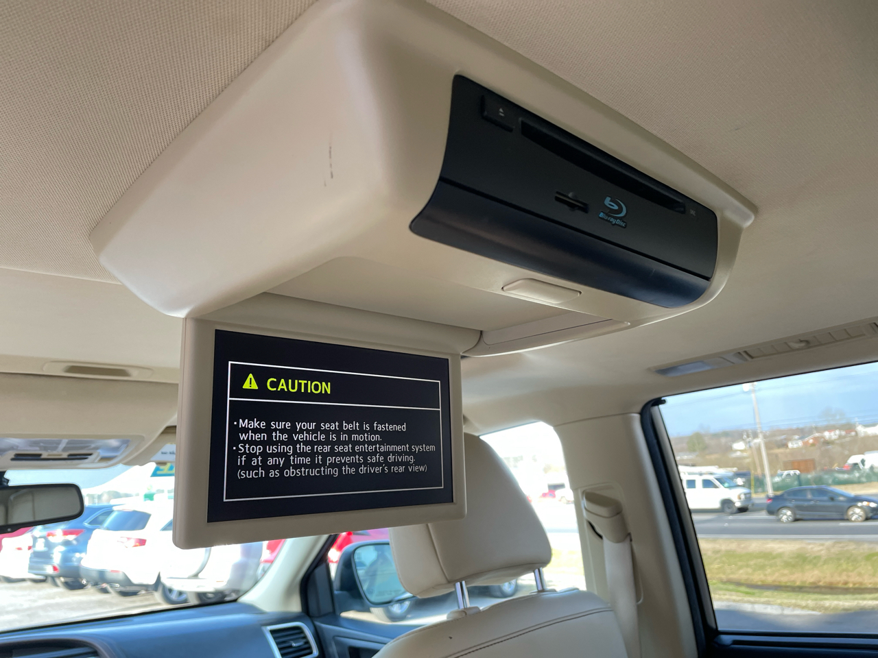 Toyota Highlander XLE FWD V6 2014