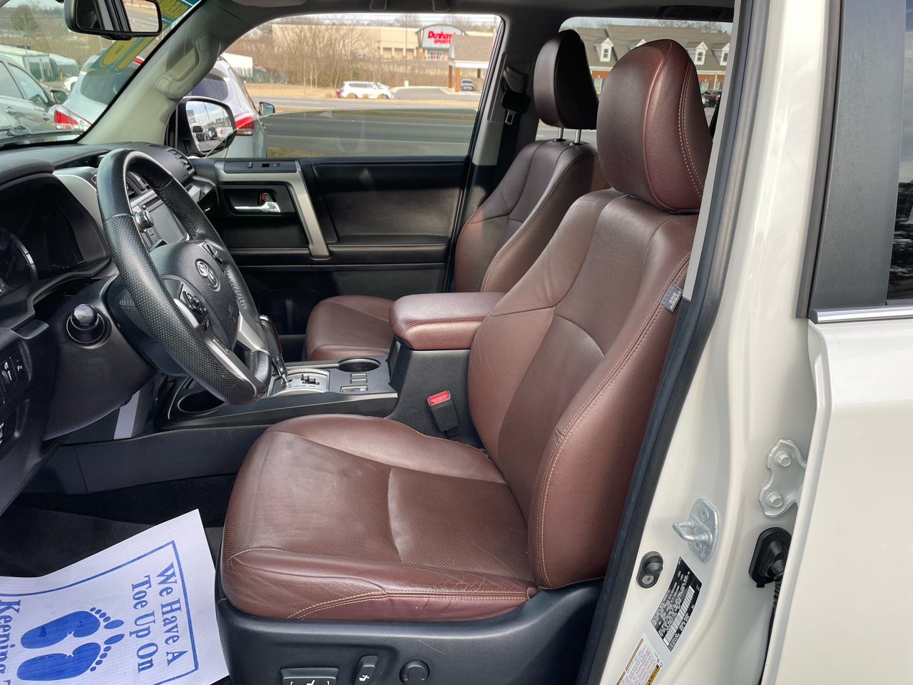 Toyota 4Runner SR5 2WD 2016