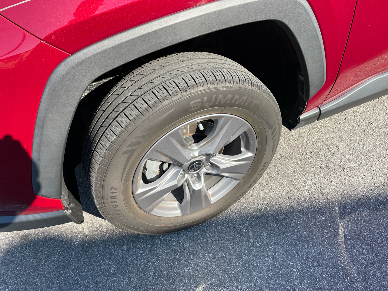 Toyota RAV4 XLE 2022