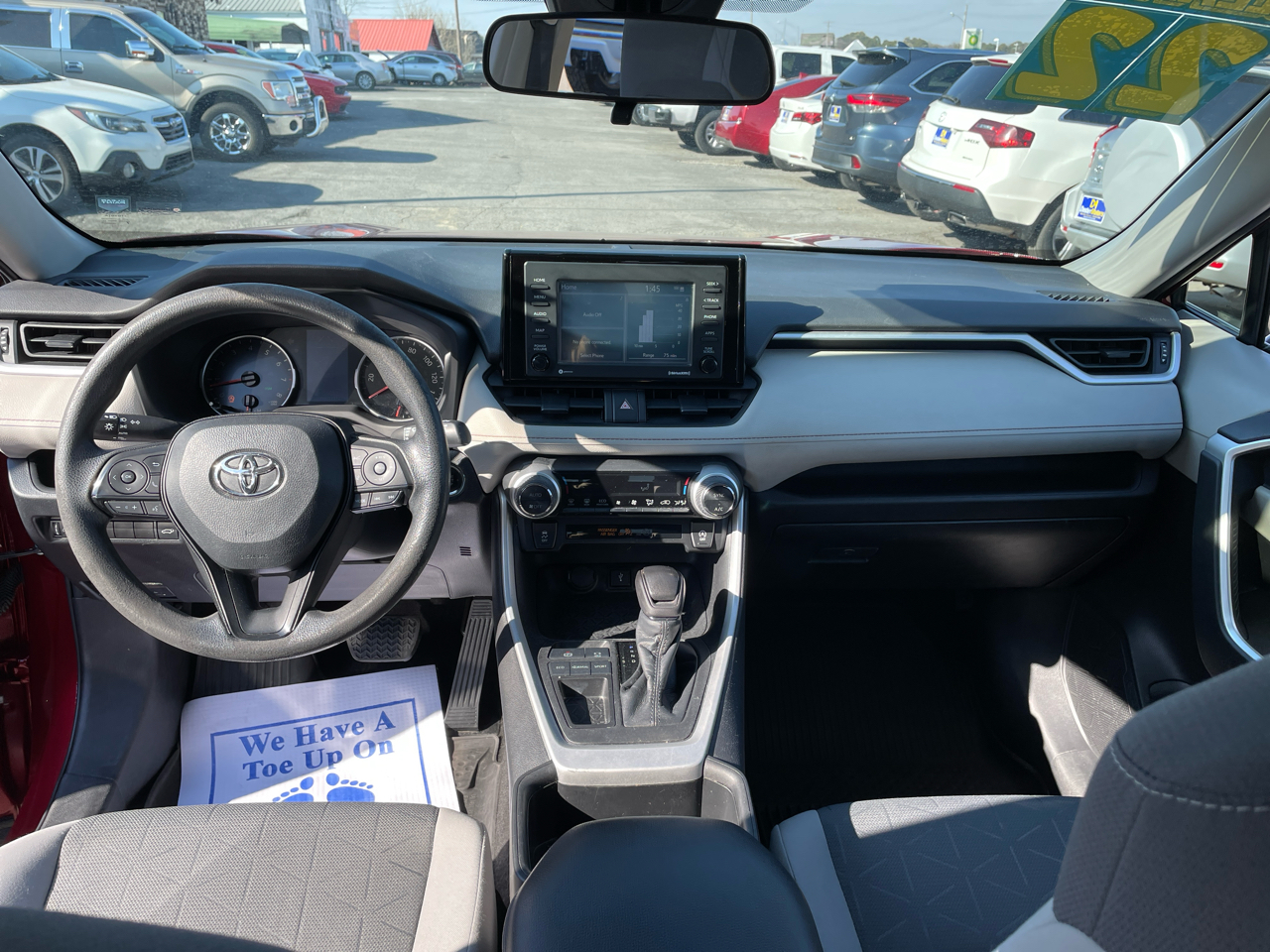 Toyota RAV4 XLE 2022