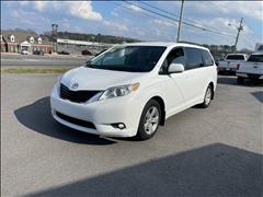 2014 Toyota Sienna 