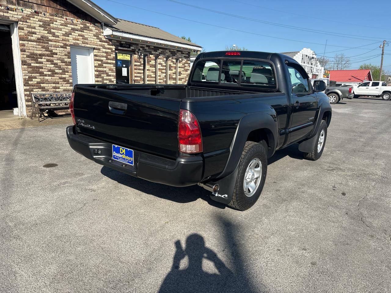 Toyota Tacoma Regular Cab I4 Manual 4WD 2005
