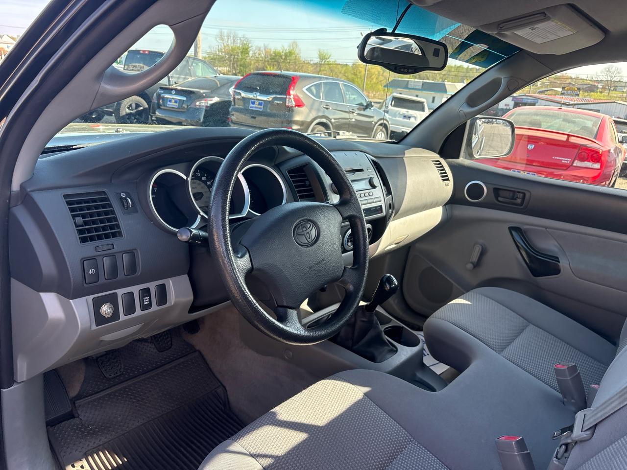 Toyota Tacoma Regular Cab I4 Manual 4WD 2005