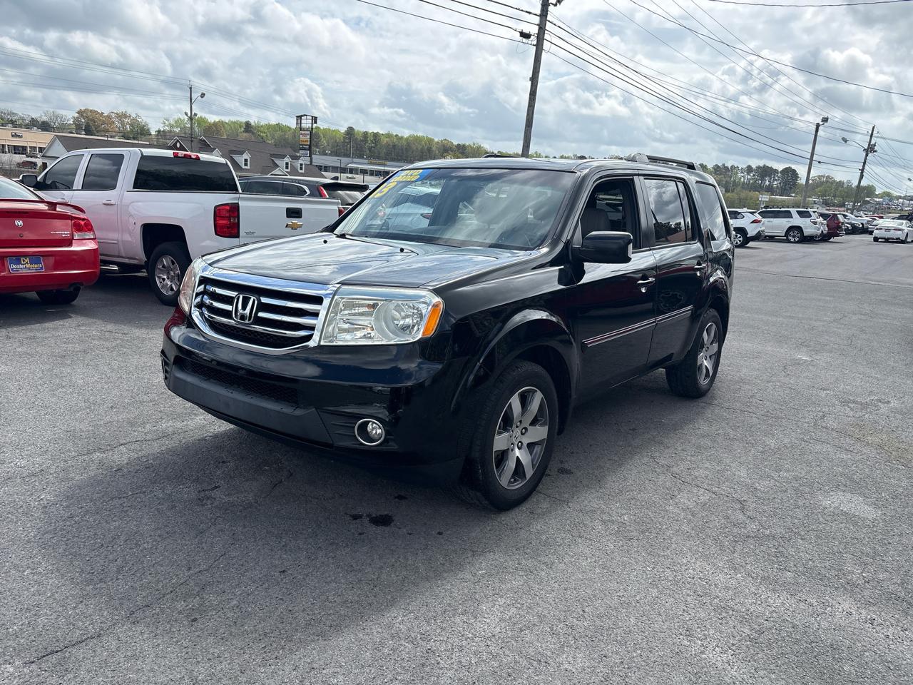 2013 Honda Pilot Touring 4WD 5-Spd AT with DVD