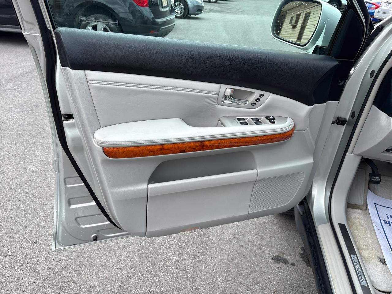 Lexus RX 330 FWD 2006