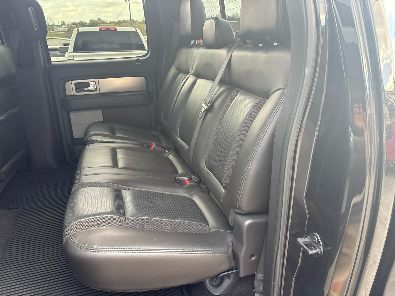 Ford F-150 SVT Raptor SuperCrew 5.5-ft. Bed 4WD 2014