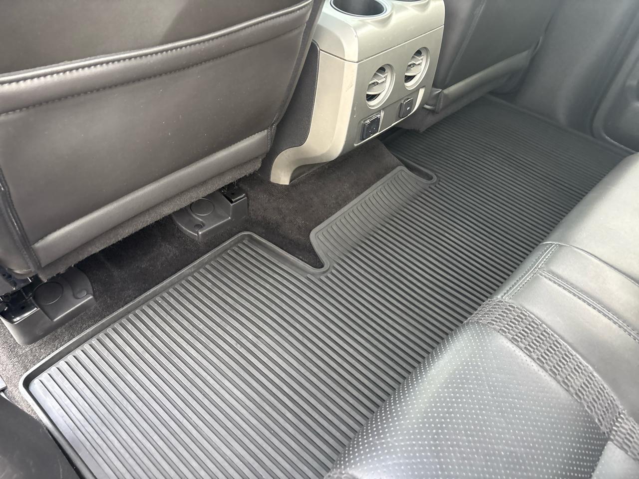 Ford F-150 SVT Raptor SuperCrew 5.5-ft. Bed 4WD 2014