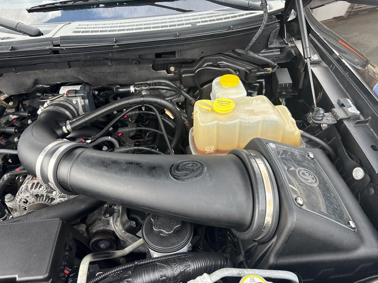 Ford F-150 SVT Raptor SuperCrew 5.5-ft. Bed 4WD 2014