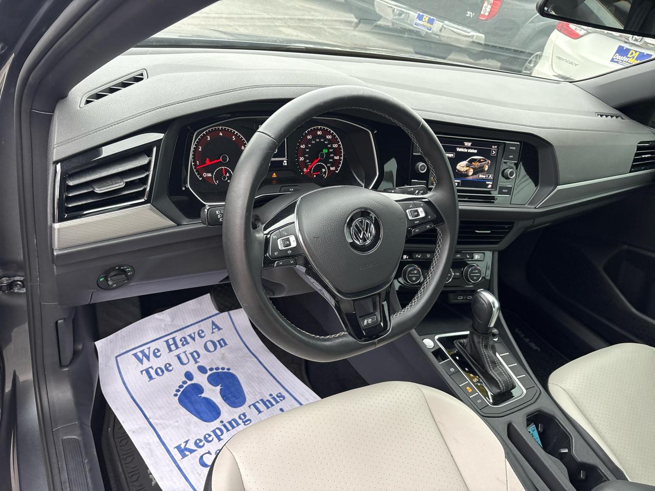 Volkswagen Jetta 1.4T S 8A 2020