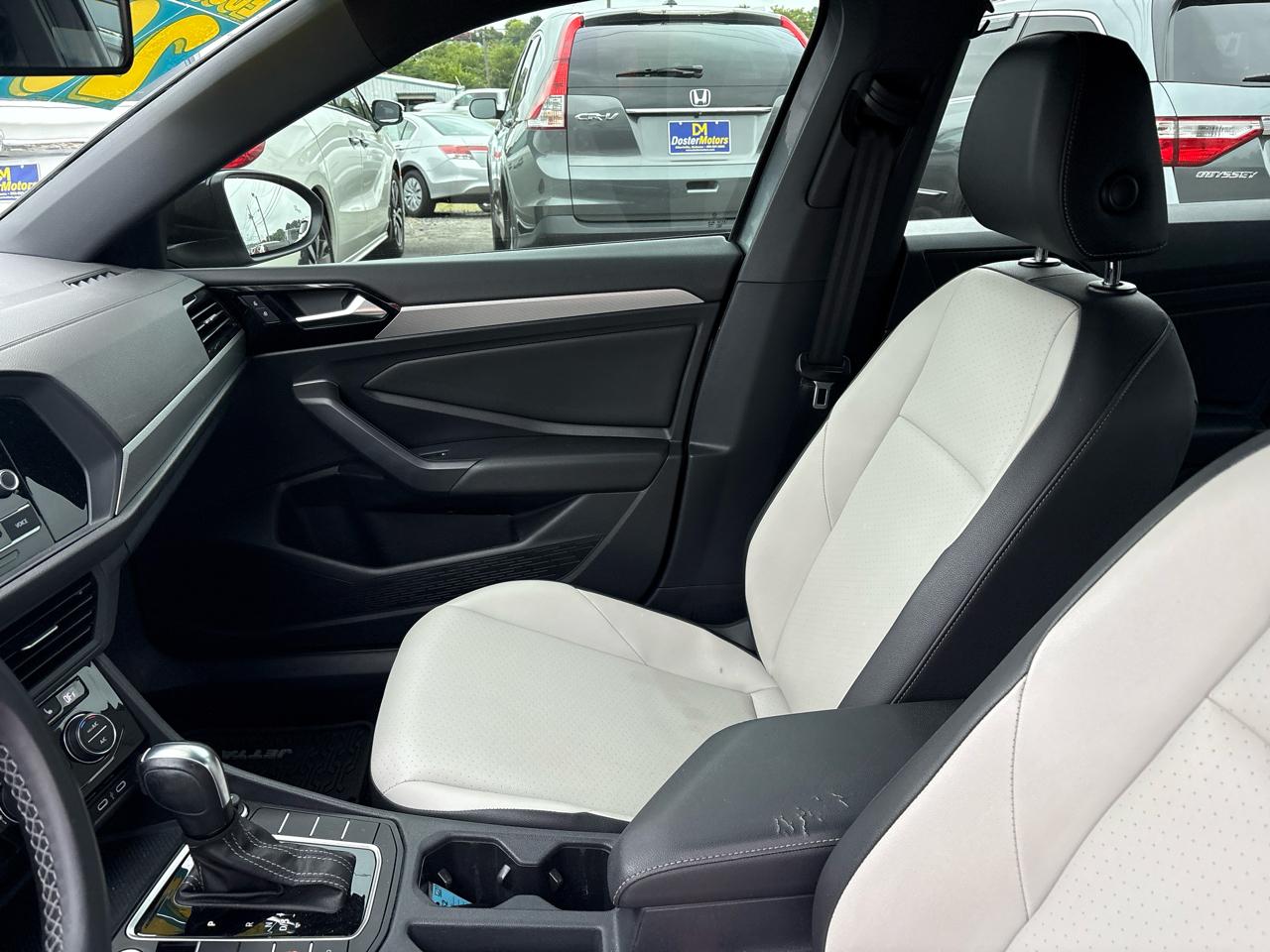 Volkswagen Jetta 1.4T S 8A 2020