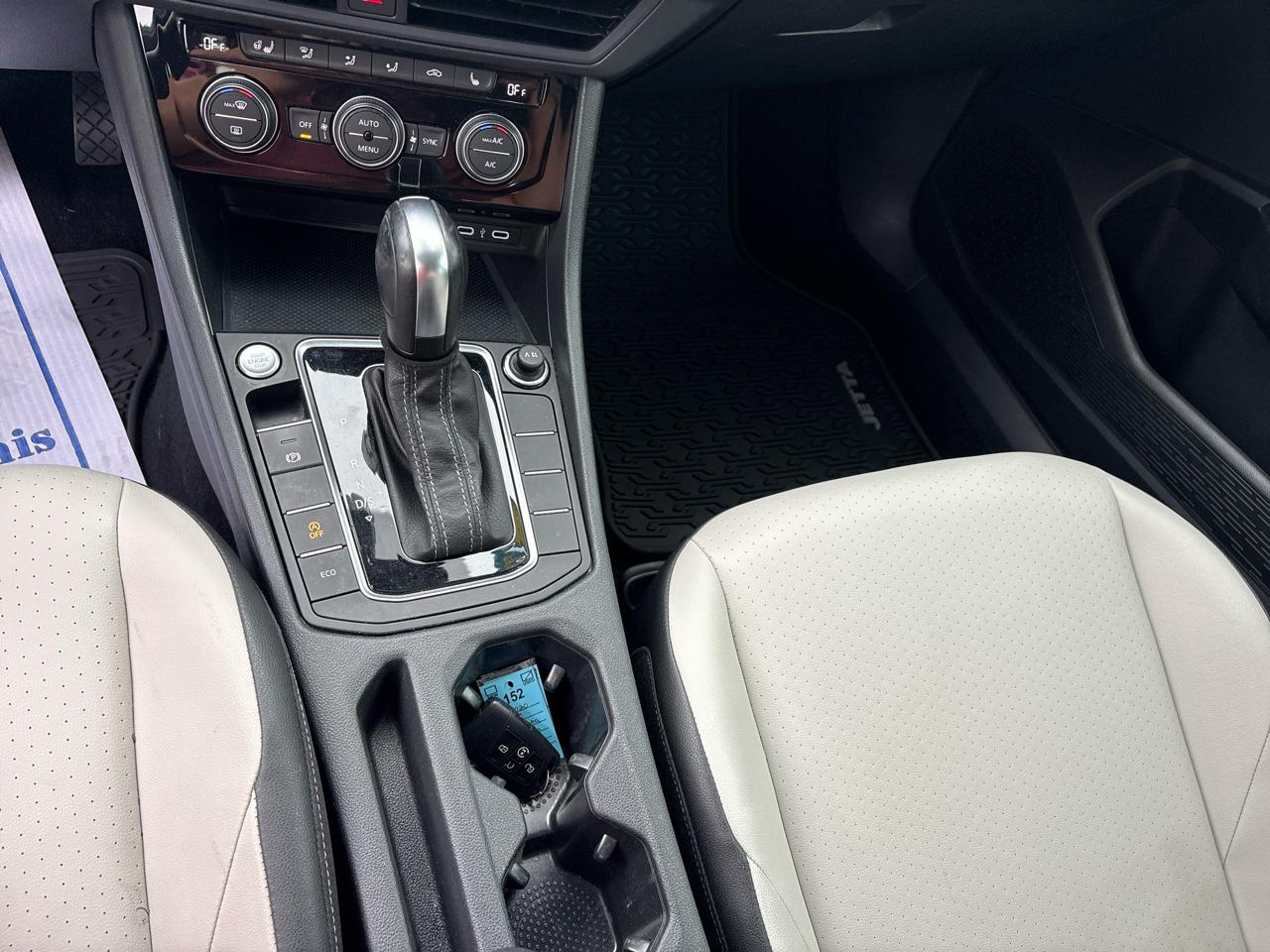 Volkswagen Jetta 1.4T S 8A 2020