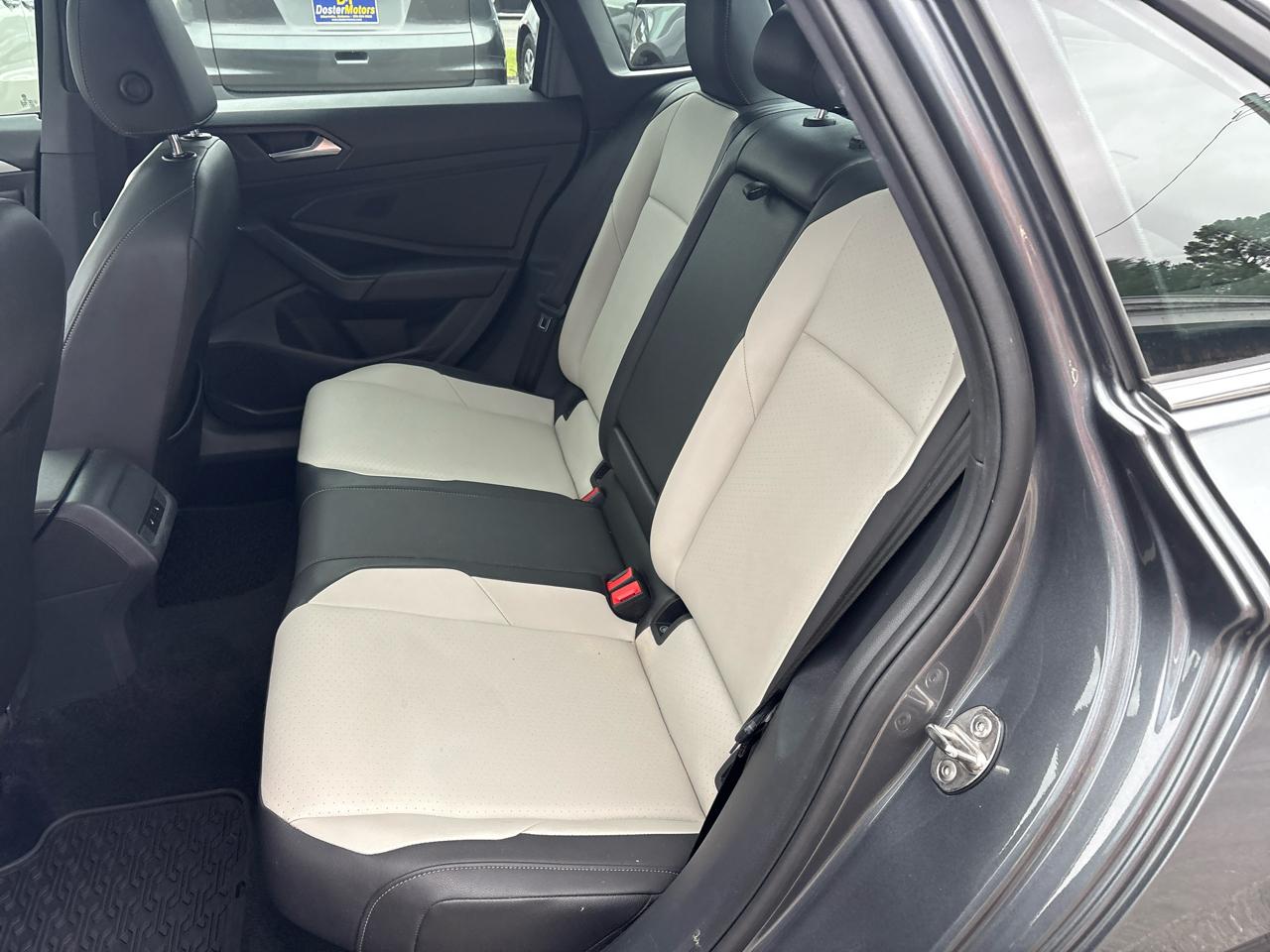 Volkswagen Jetta 1.4T S 8A 2020