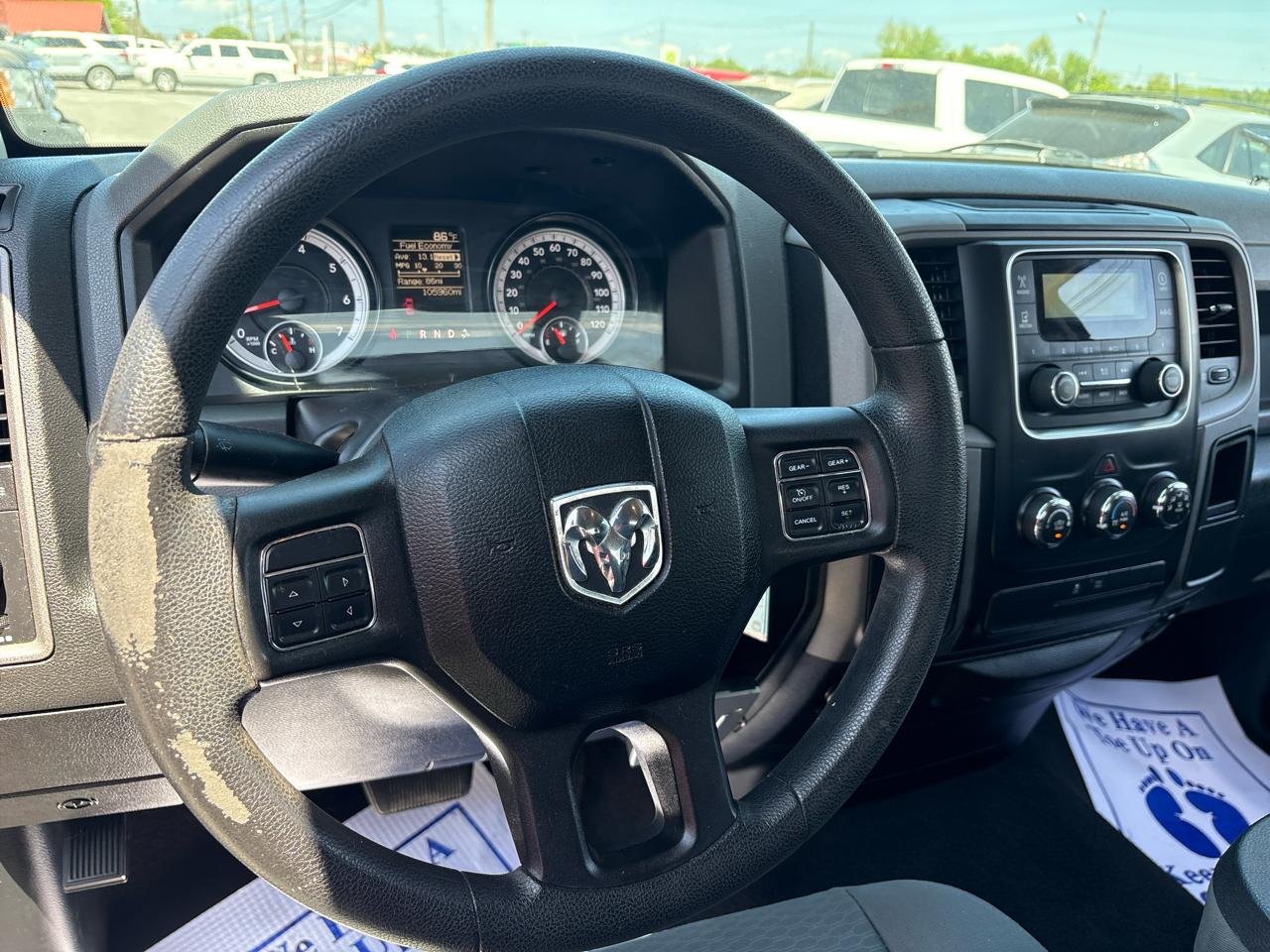 RAM 1500 Tradesman Quad Cab 4WD 2014