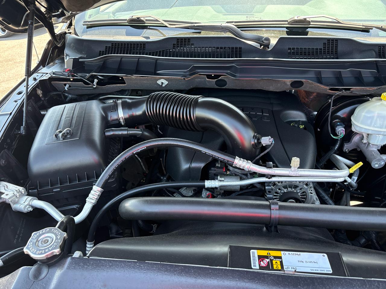 RAM 1500 Tradesman Quad Cab 4WD 2014