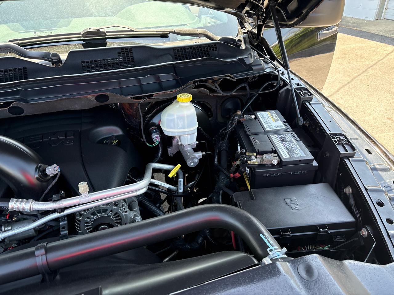 RAM 1500 Tradesman Quad Cab 4WD 2014