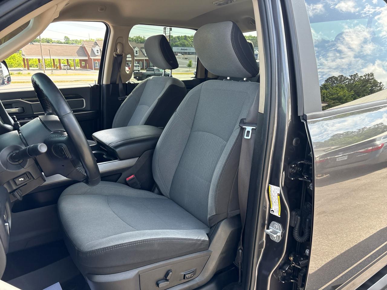 RAM 2500 4WD Crew Cab 149" Big Horn 2020