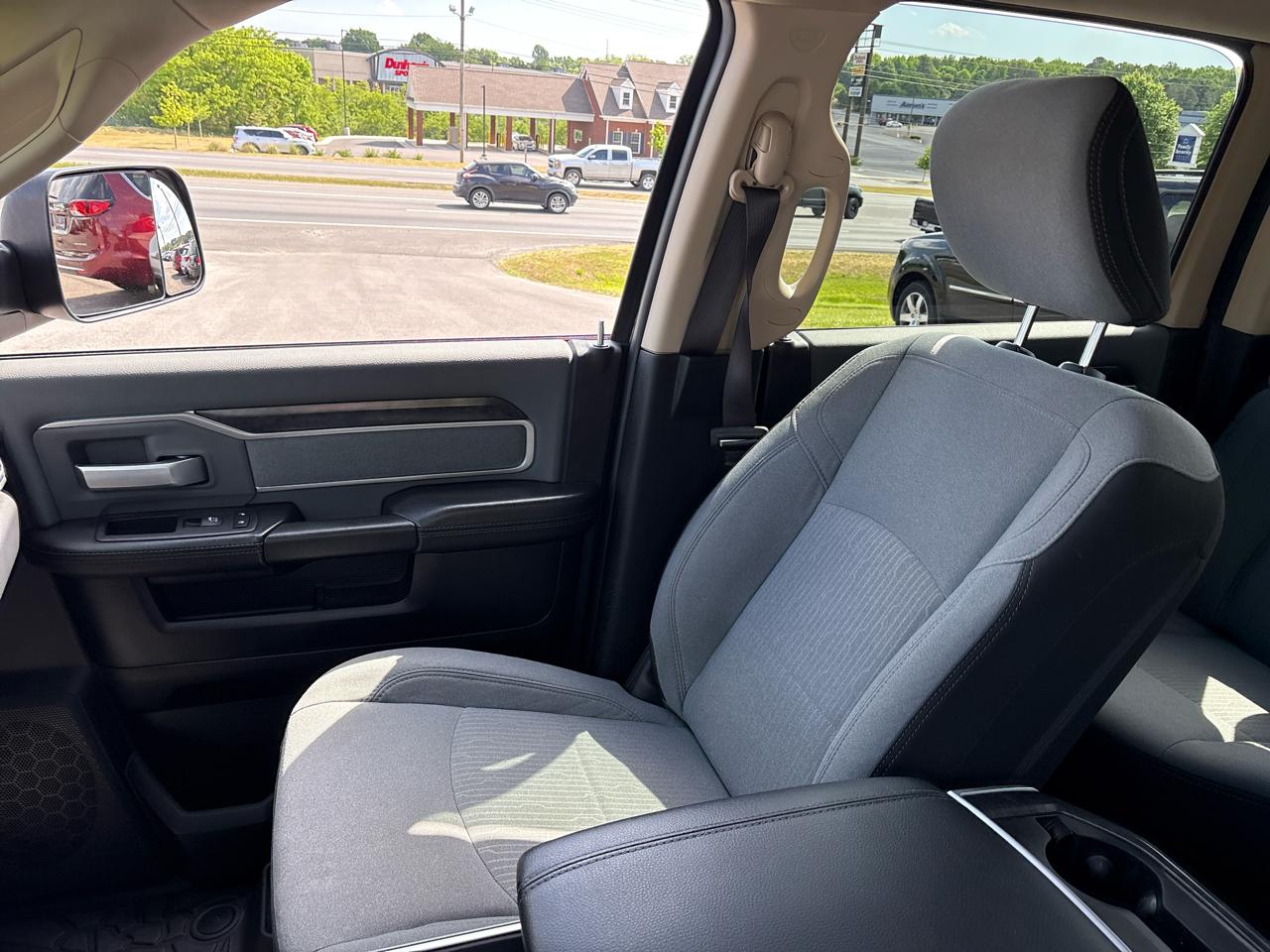 RAM 2500 4WD Crew Cab 149" Big Horn 2020