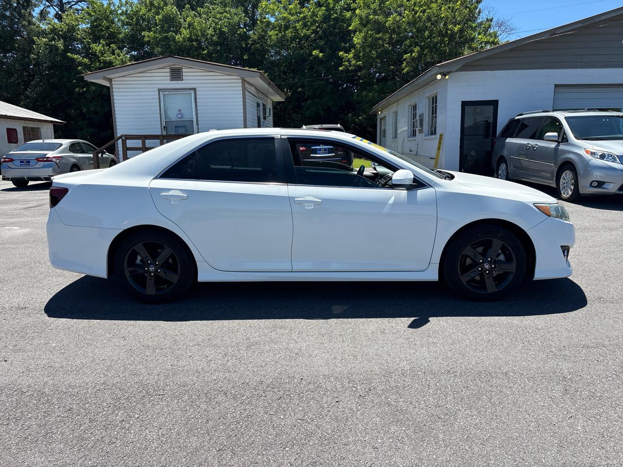 Toyota Camry SE Sport 2014