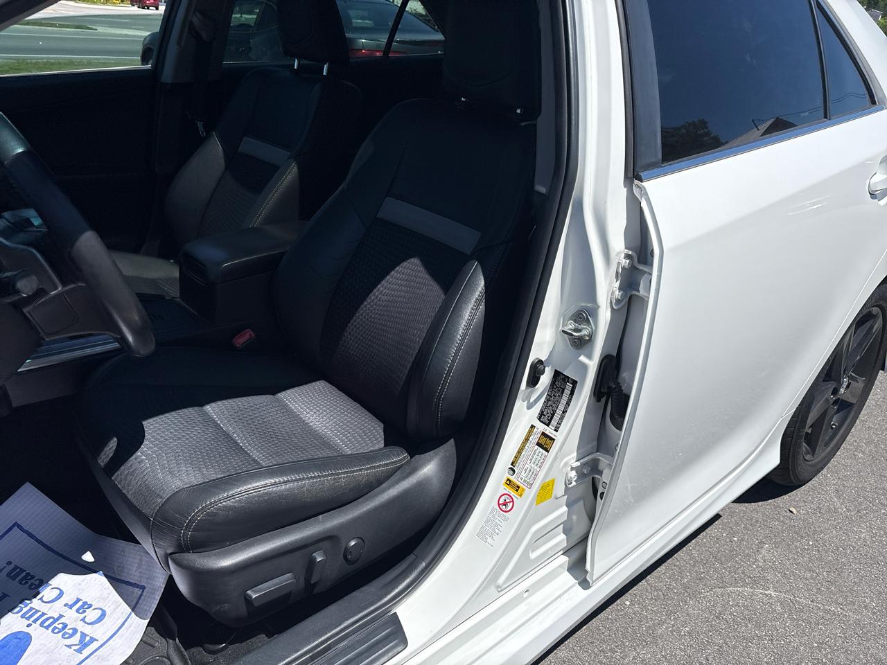 Toyota Camry SE Sport 2014
