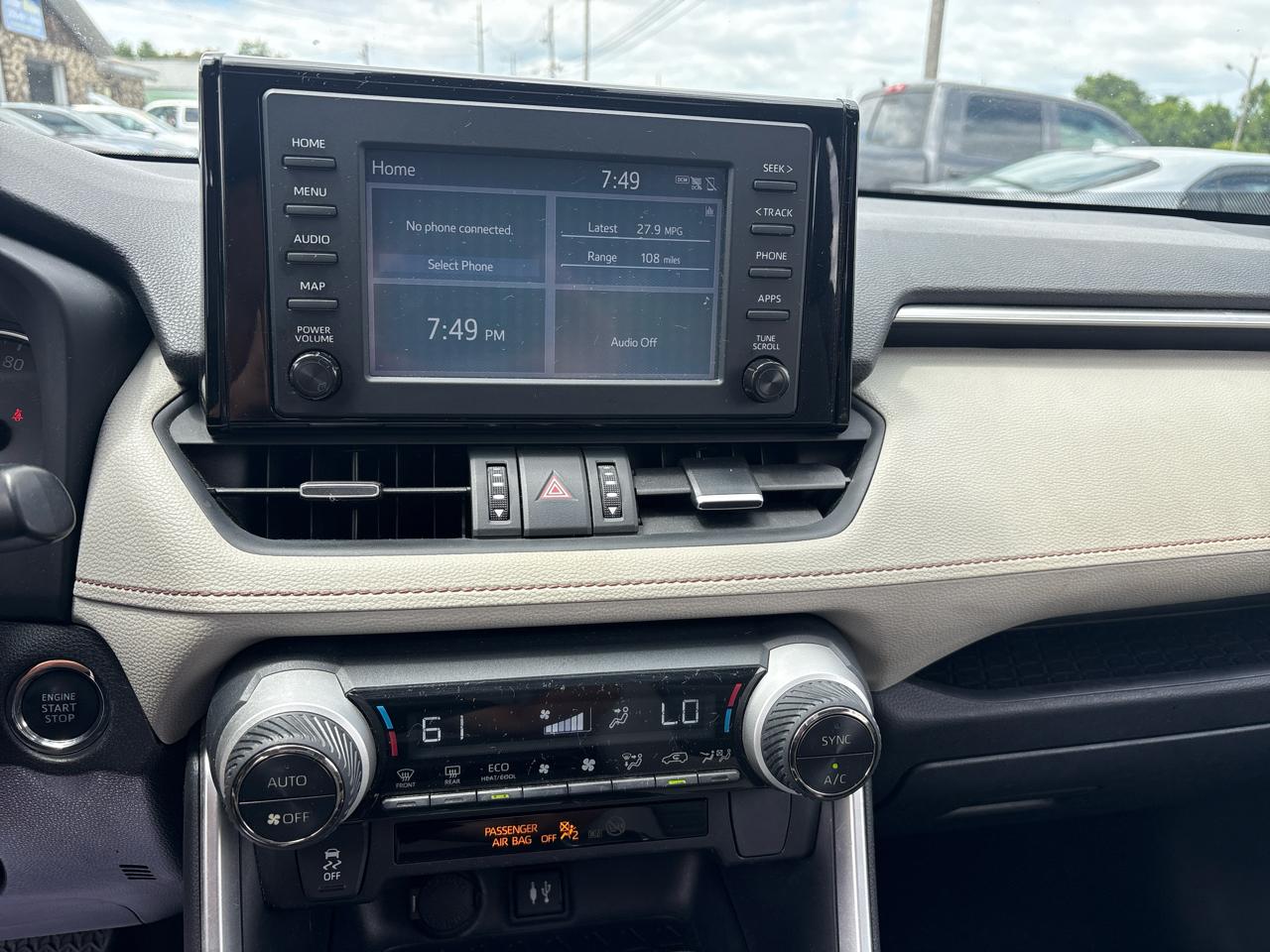 Toyota RAV4 XLE Premium 2019