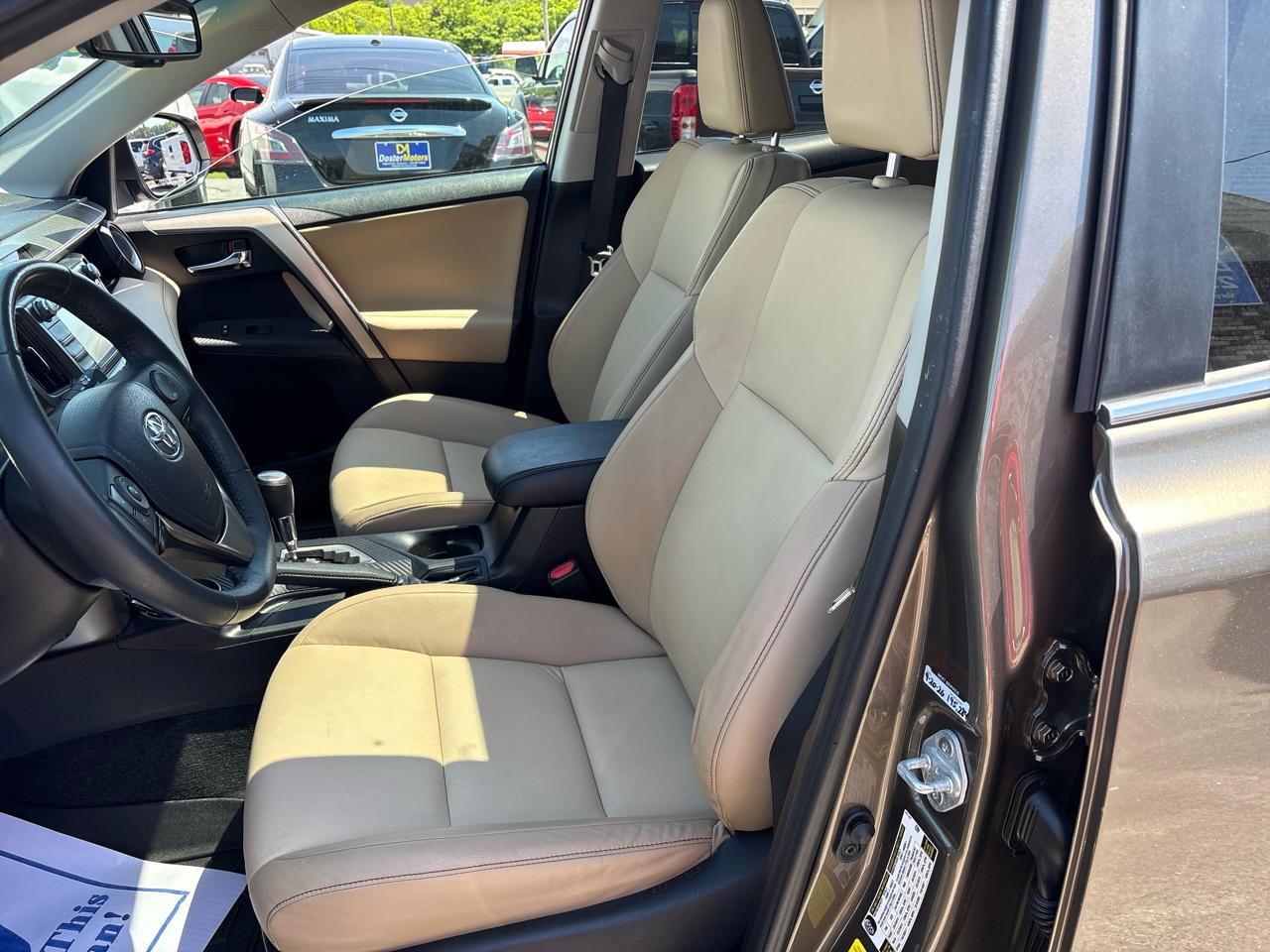 Toyota RAV4 Limited FWD 2015