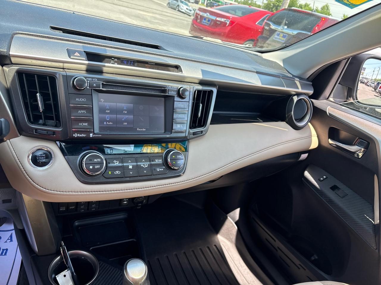 Toyota RAV4 Limited FWD 2015