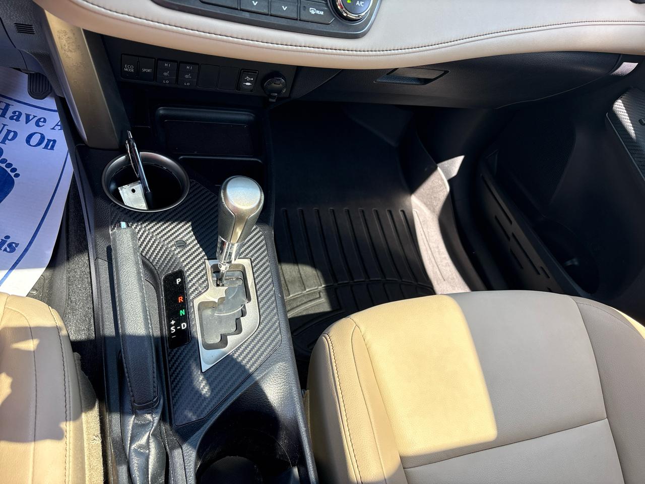 Toyota RAV4 Limited FWD 2015