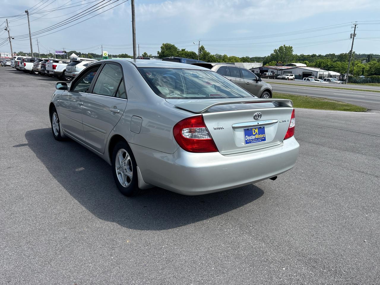 Toyota Camry LE 2002