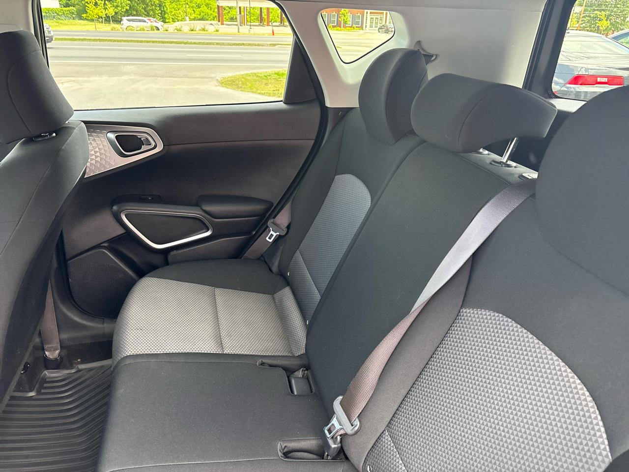Kia Soul LX CVT 2021