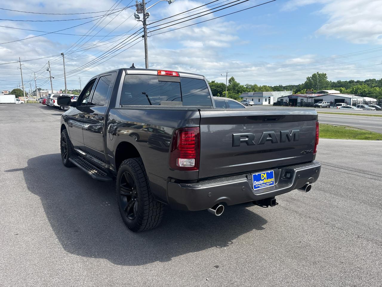 RAM 1500 Sport Crew Cab SWB 4WD 2018