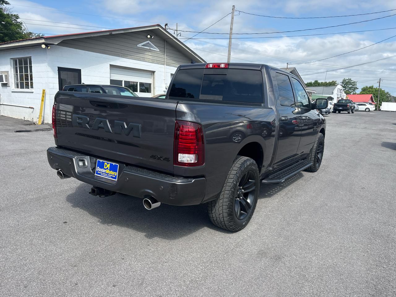 RAM 1500 Sport Crew Cab SWB 4WD 2018
