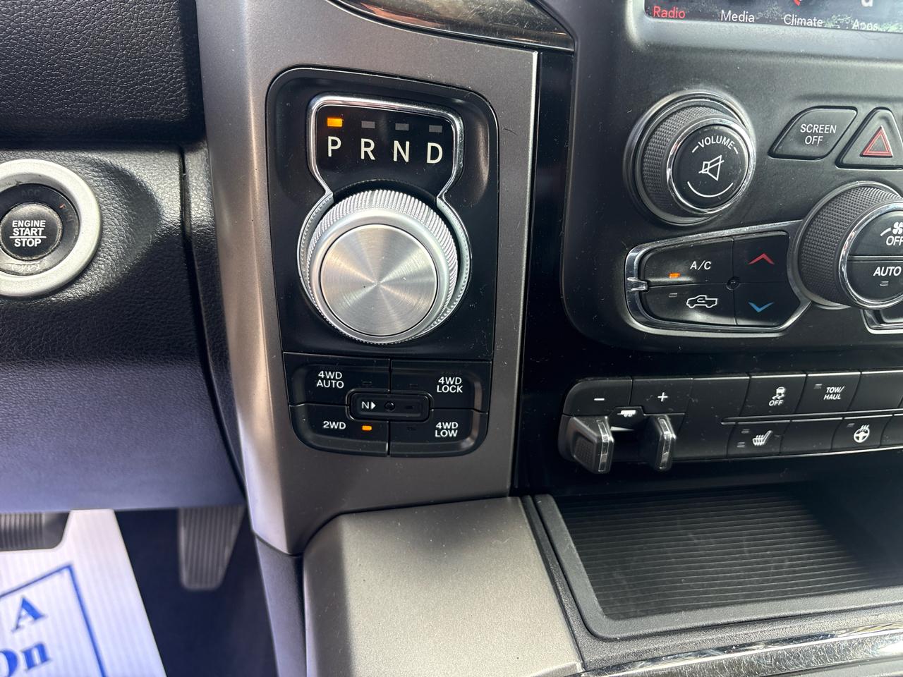 RAM 1500 Sport Crew Cab SWB 4WD 2018