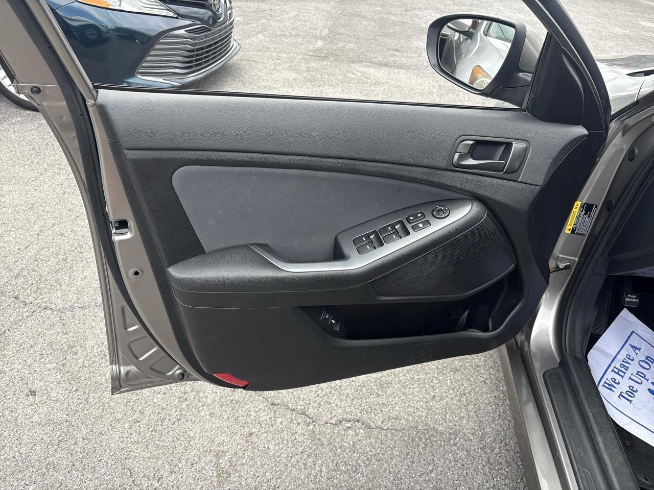 Kia Optima LX 2015