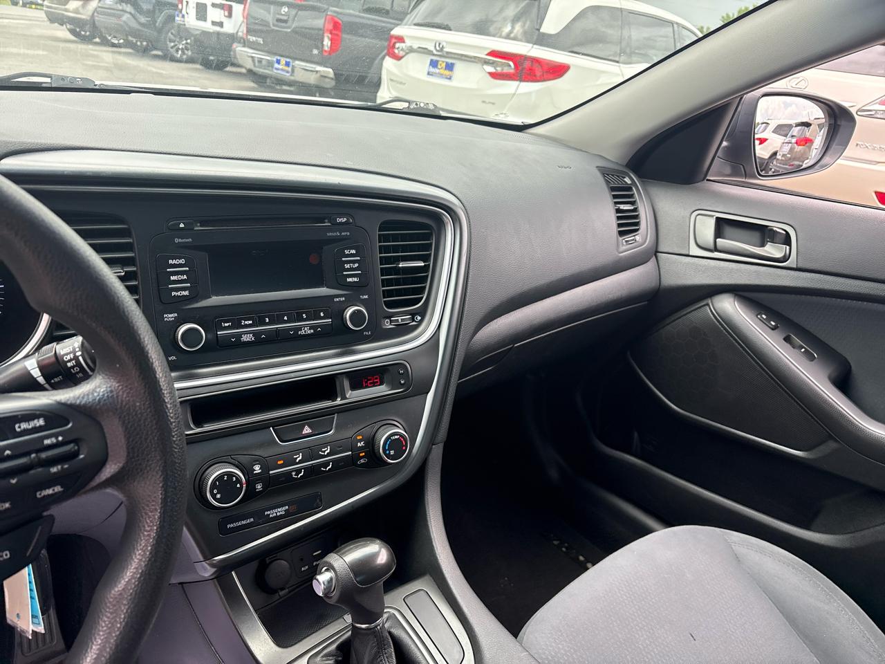 Kia Optima LX 2015