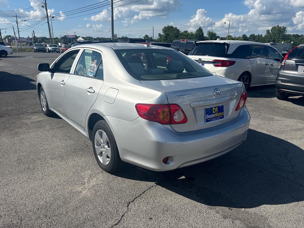 Toyota Corolla 4dr Sdn Auto (Natl) 2010