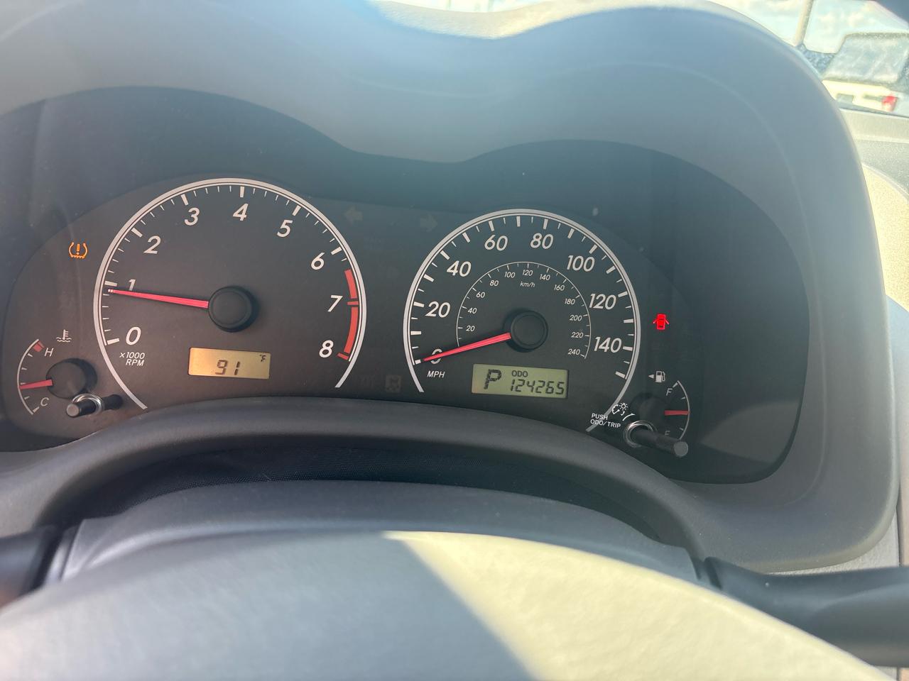 Toyota Corolla 4dr Sdn Auto (Natl) 2010