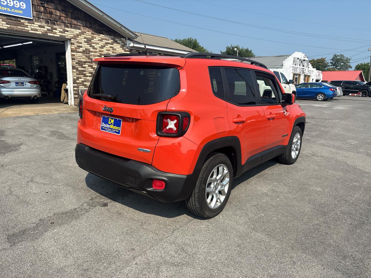 Jeep Renegade Latitude FWD 2017