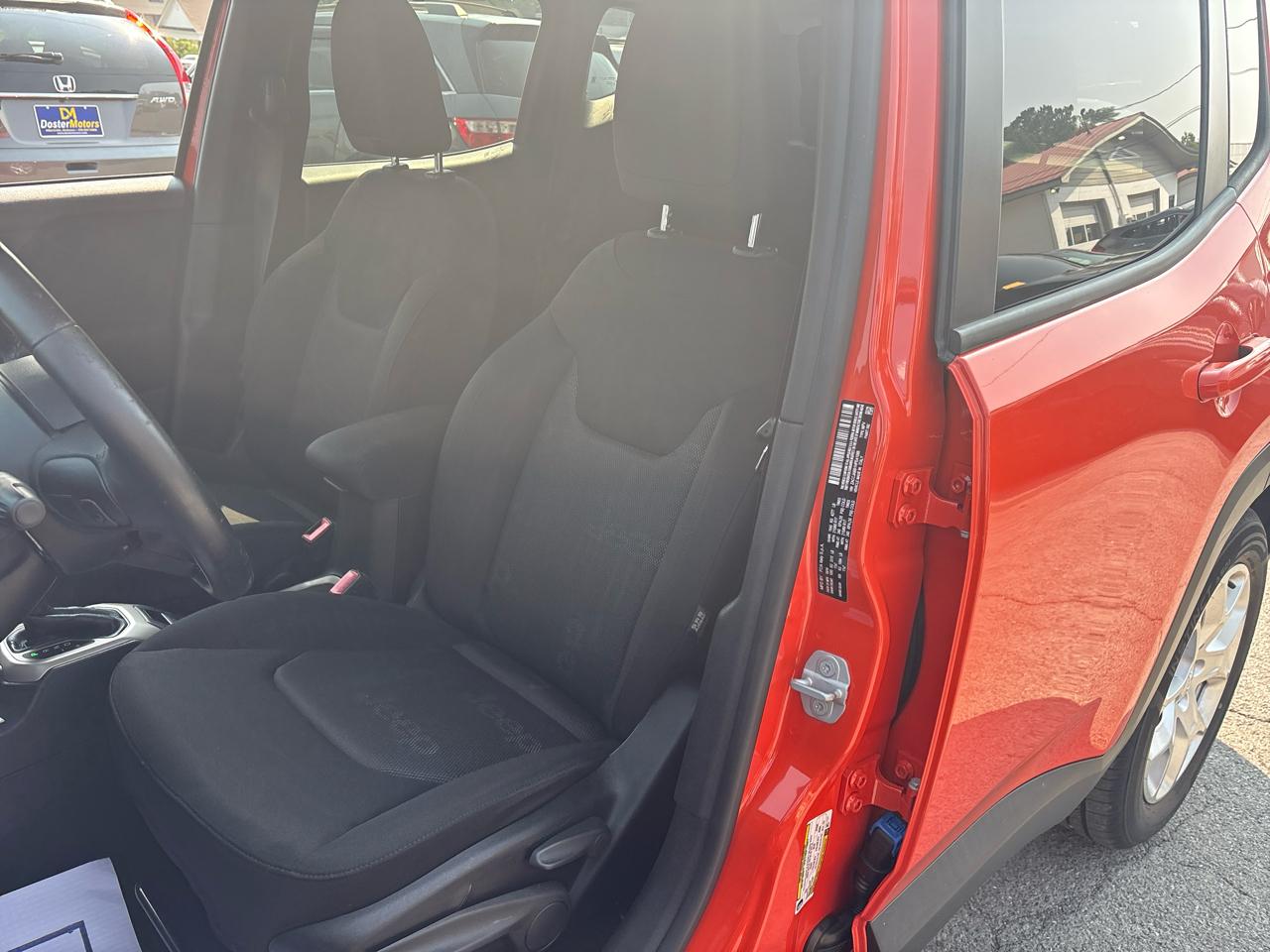 Jeep Renegade Latitude FWD 2017
