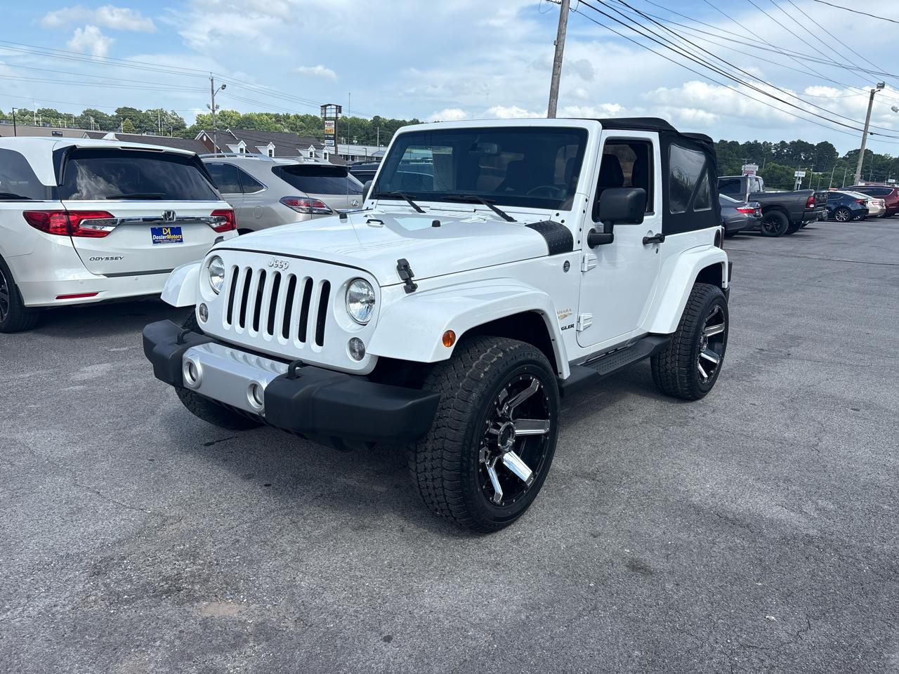 Jeep Wrangler Sahara 4WD 2014