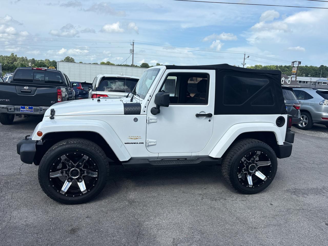 Jeep Wrangler Sahara 4WD 2014