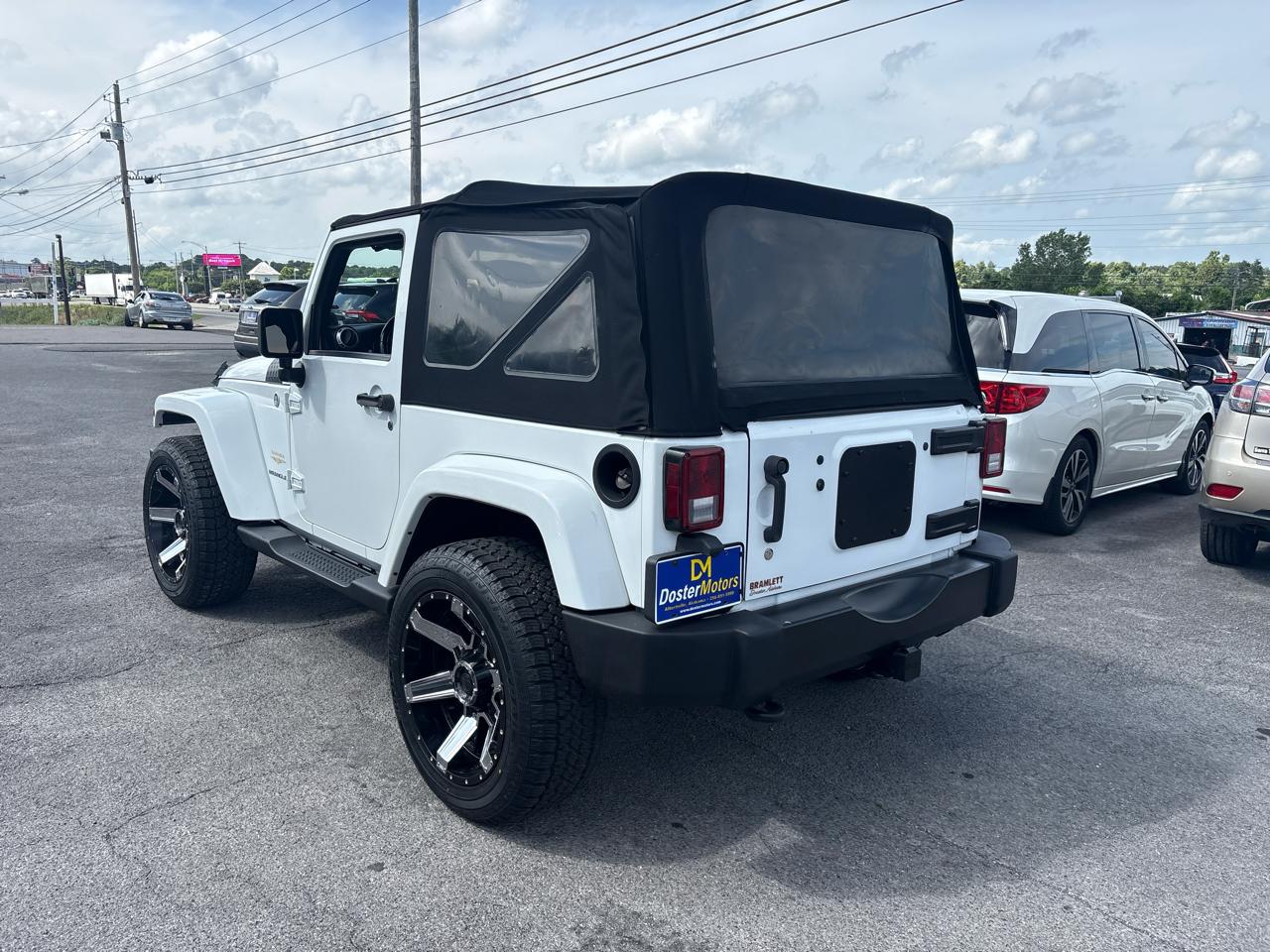 Jeep Wrangler Sahara 4WD 2014
