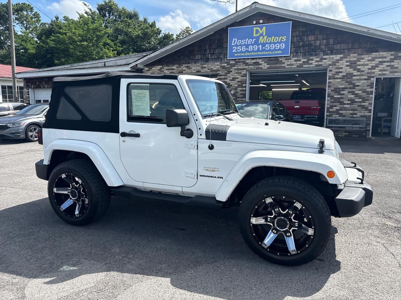 Jeep Wrangler Sahara 4WD 2014