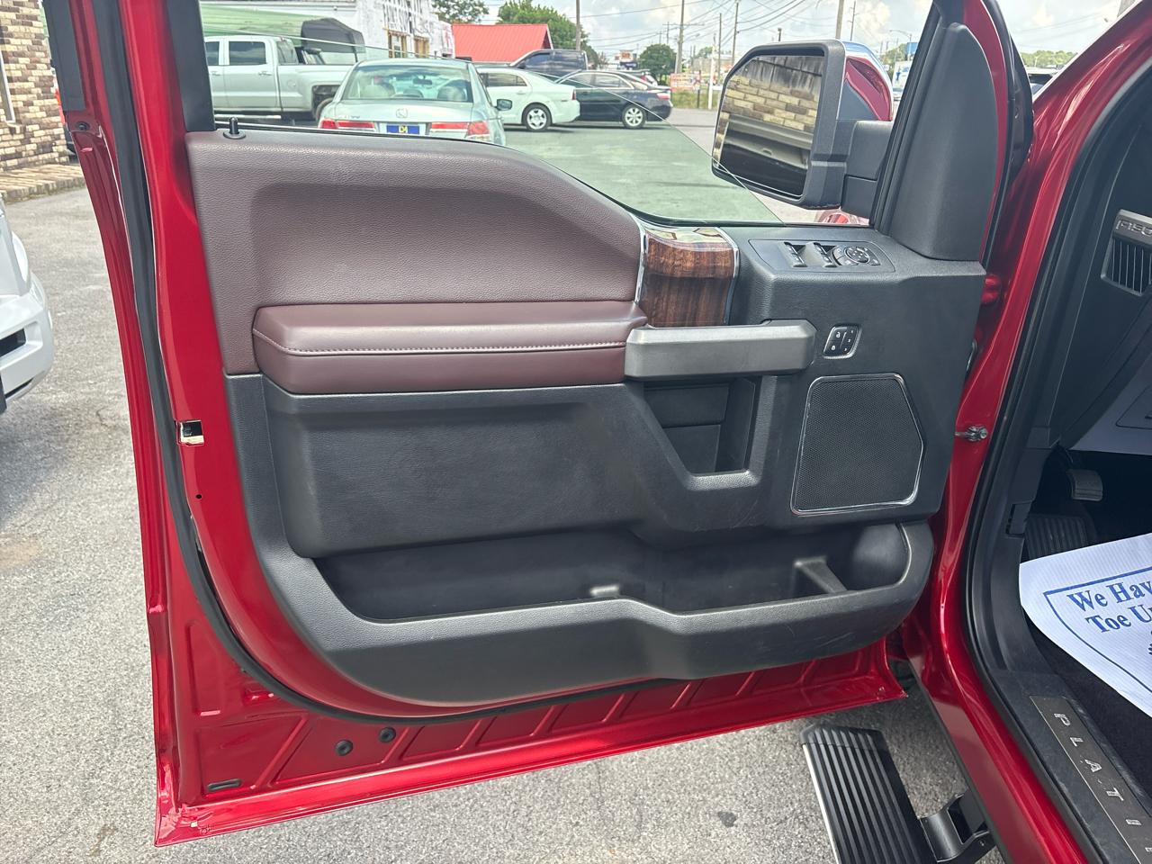 Ford F-150 Lariat SuperCrew 5.5-ft. Bed 4WD 2016