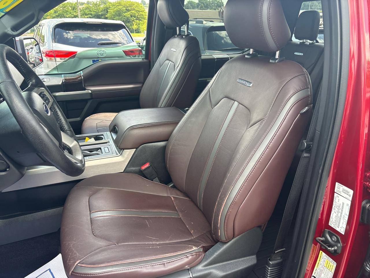 Ford F-150 Lariat SuperCrew 5.5-ft. Bed 4WD 2016